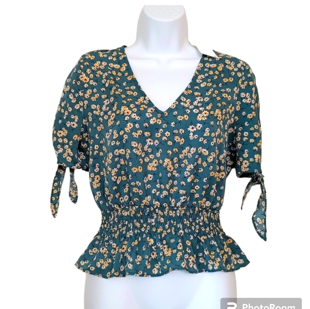 Code Mode Floral Top